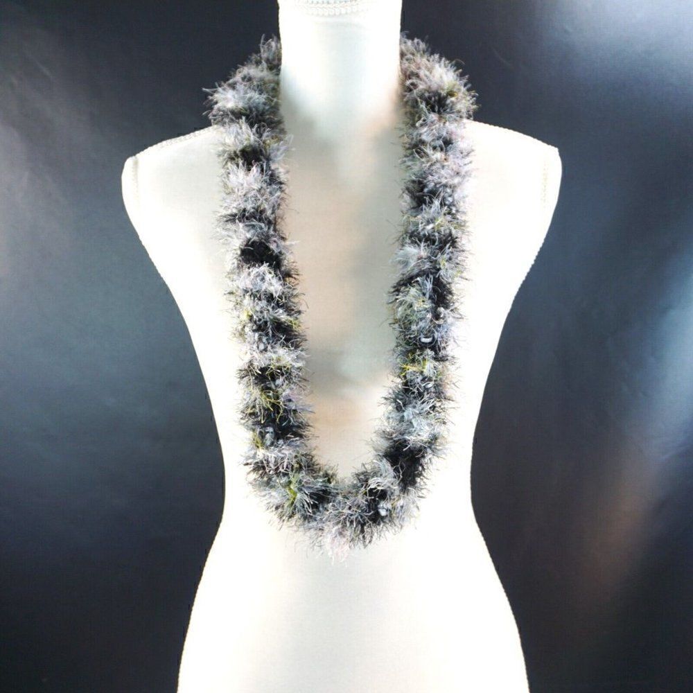 Hawaii Lei Silver Black Green Eyelash Yarn Tie-Ribbon Faux Kukui Nut Unisex 40"